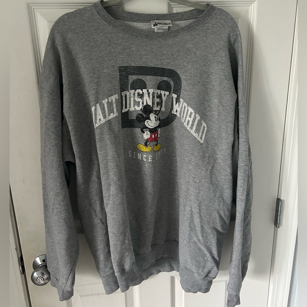 Vintage Walt Disney World Crewneck